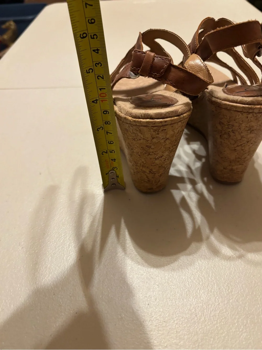 boc brown wedge